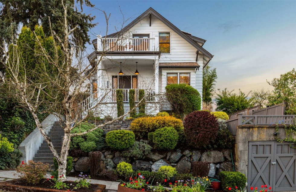 2312 E Mercer Street, Seattle, exterior